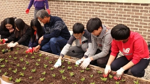 '생태 감수성 키우자' 충남 231개 학교서 친환경 농작물 재배
