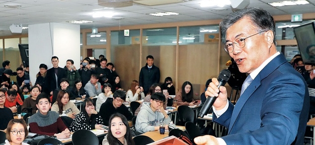 [어떻게 생각하십니까] 文 정부, 곧바로 간부되는 ‘경찰대’ 근본 검토하겠다는데⋯