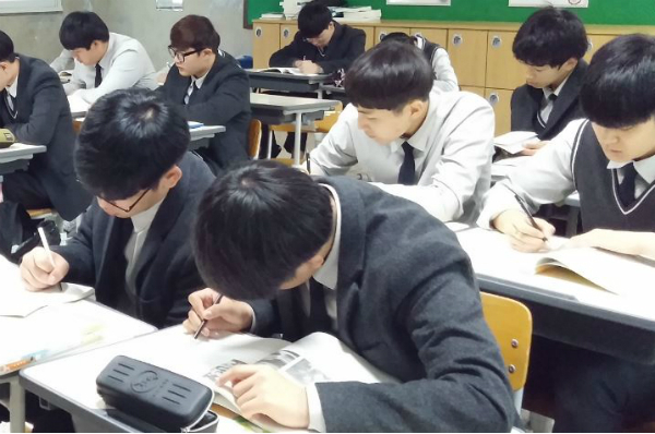 현 고3 수험생들, 4월 학력평가는 어땠을까?