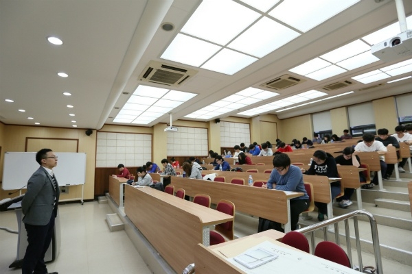 [2018 논술전형 분석] 선발 비중 감소되는 논술 전형, 상위권 대학에서는 여전히 높아