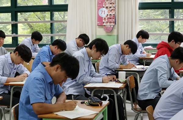 오늘 ‘수능 전 마지막 모의고사’ 실시