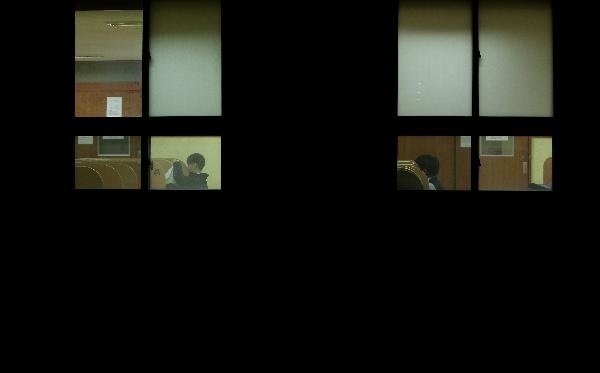 “집에는 언제 가나” 고교 10곳 중 8곳 야간자율학습 ‘여전’