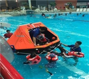 "물놀이 즐기고 안전교육도 받고"…'해상안전 체험시설' 설치