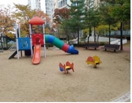 '어린이놀이터 세균 조심'…수도권 10곳중 3곳서 대장균 검출