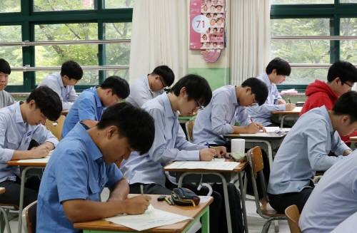 [2018 9월 모의고사] “영어, 6월 모평 신유형 9월 모평에 재등장”(진학사)
