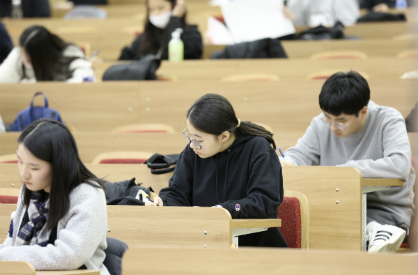 한양대, 2019 논술고사 81.8%…전년도 81.1%보다 소폭 상승