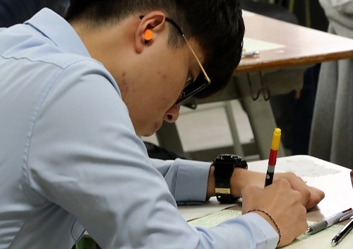 “학력평가? 모의고사?” 아직 모의고사가 낯선 고1을 위한 ‘모고 설명서’