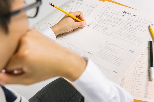 수능 최저학력 미충족 42만명 늘어 … 전년비 11%↓