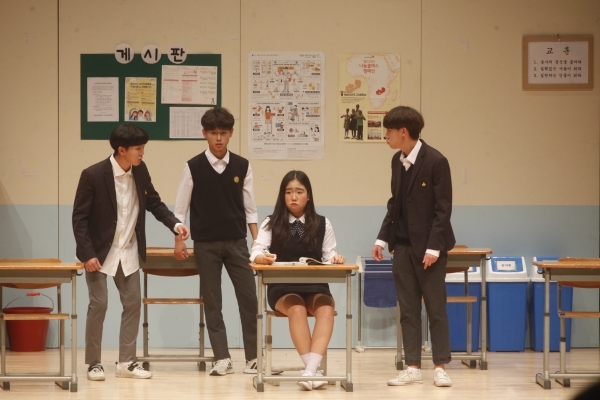 학생부 기재 방식 바뀌자, 자율동아리 참여율 주춤!