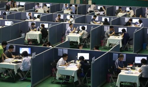 수시 면접 대세 ‘블라인드 면접’… 수험생 주의사항은?