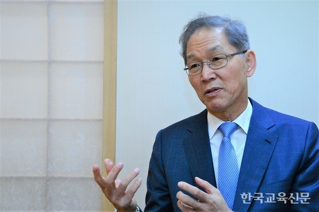 자사고 폐지·정시 확대…\"그림자 없애자고 빛도 없애는 격\"