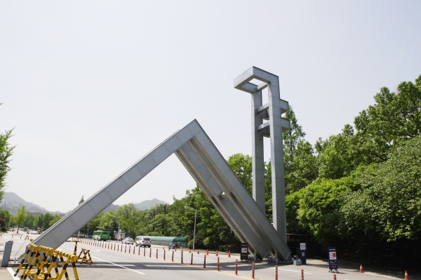\'2021 서울대 정시\' 계층이동 사다리 잡기? 수능이 더 힘들었다